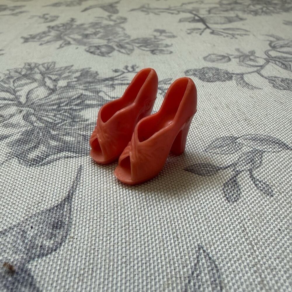 Vintage 70s Mego Cher Farrah Fawcett Platform Orange Doll Shoe Sandal
